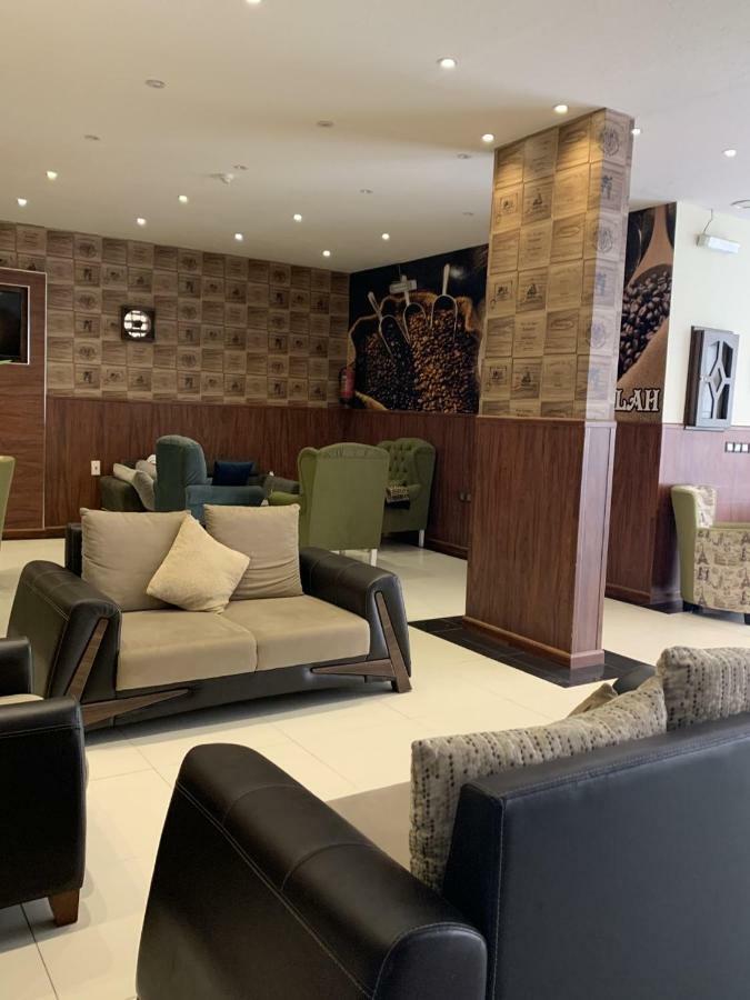 منازل بجيلة للاجنحة الفندقية Manazel Begela Hotel Apartments Ta'if Eksteriør bilde